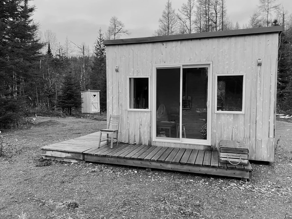  Camp forestier avec Bécosse